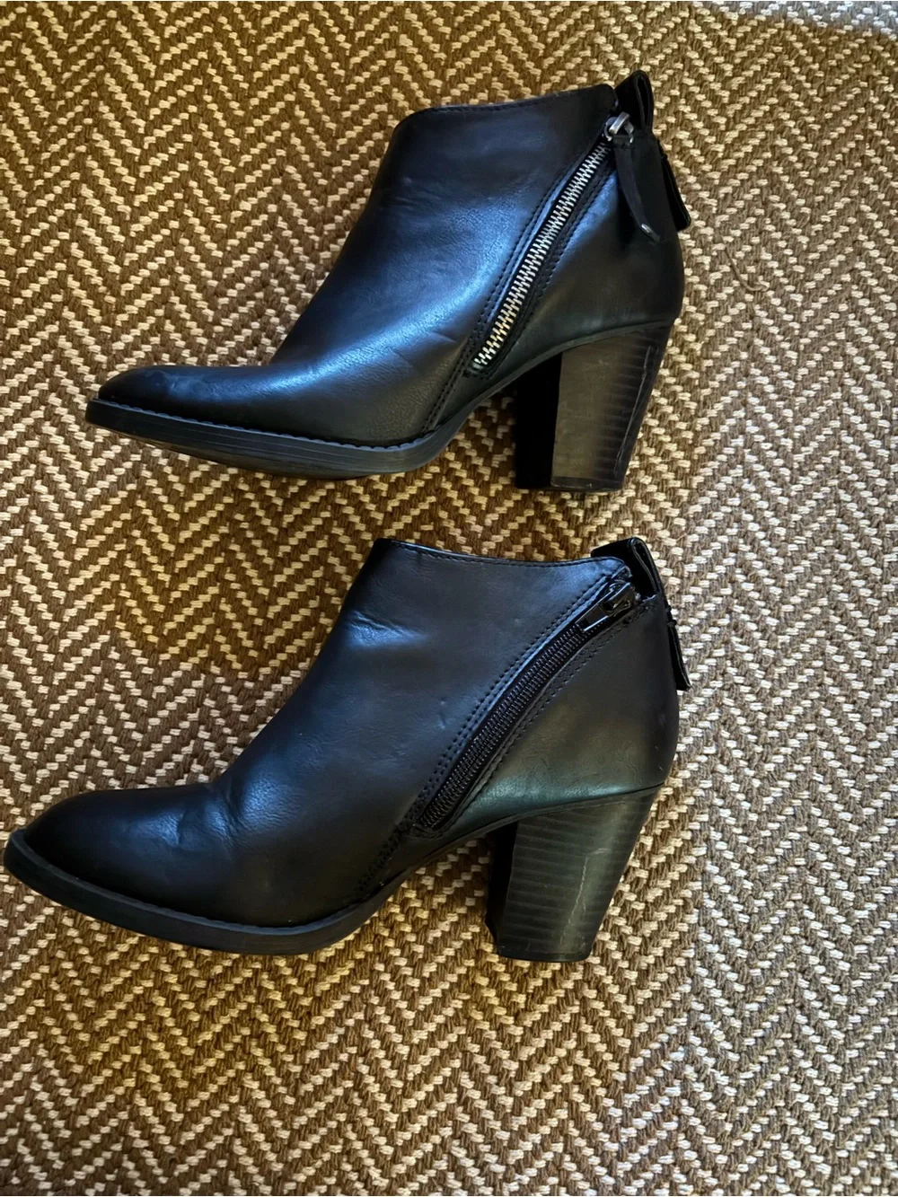 American Eagle Ankle Boots Double Zip w/ Block Heel Size 7 Black